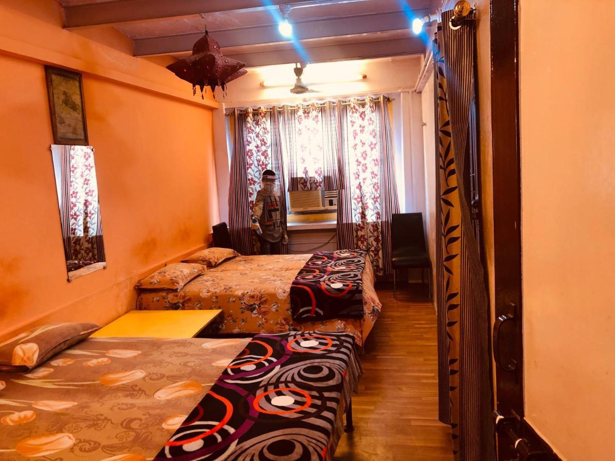 Golden Lodge Varanasi Eksteriør bilde